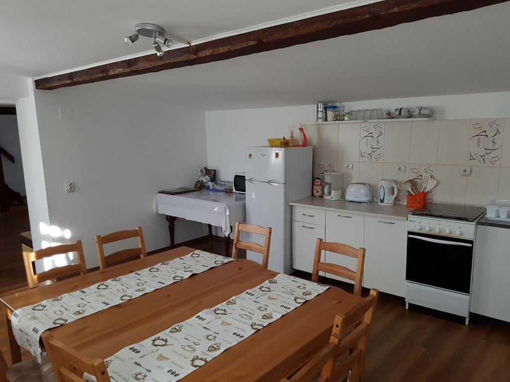 Casa De Oaspeti Laura Rîşnov Eksteriør bilde
